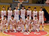 开云全站网站 -篮球赛场再起风云：东城青龙队读秒绝平滇池火狐队，新援首秀制胜球迷期待下一战(篮球赛首场比赛激情开赛)