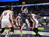 开云网站平台 -关于东契奇连续五场比赛得分超过出色发挥，SKT不断突破！的信息